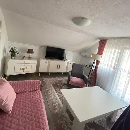 Penthouse Sweet Apartman